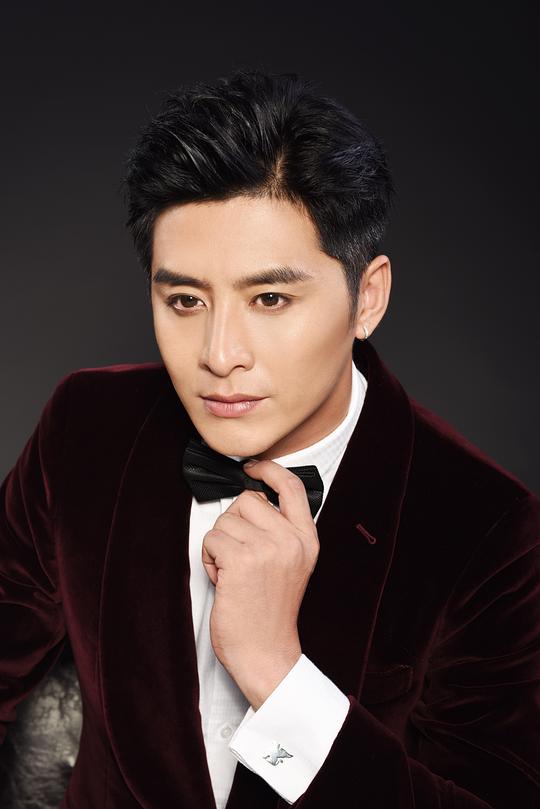 罗彬 Robin Luo