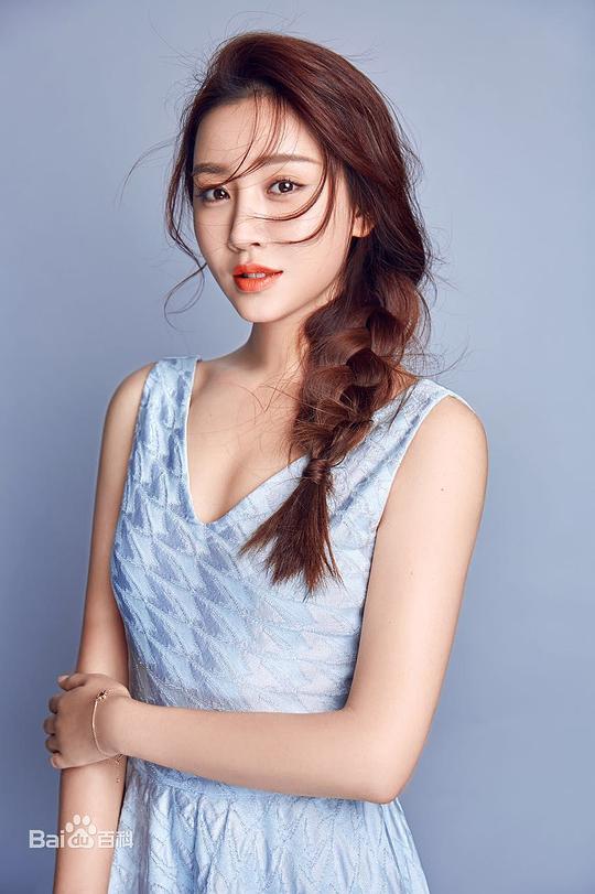 杨茜雯 Qianwen Yang