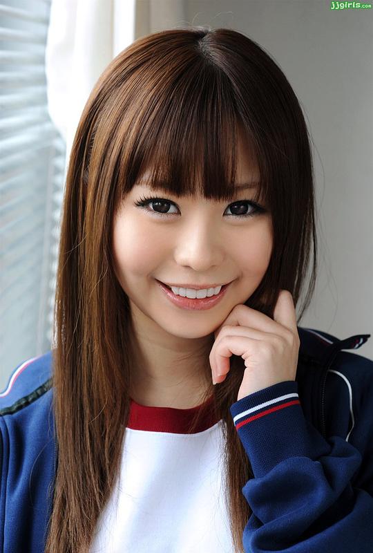 长谷川雫 Shizuku Hasegawa