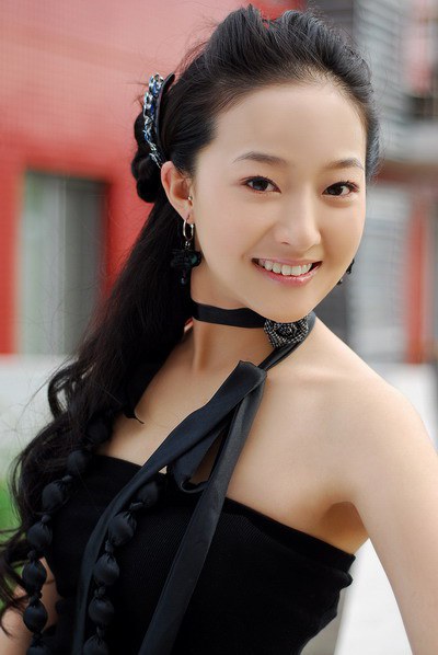 张菲菲 Feifei Zhang