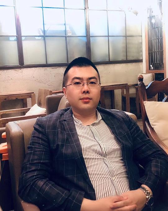 马堃 Kun Ma