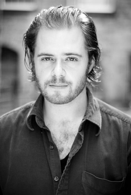 罗里·基南 Rory Keenan