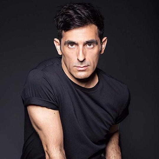 米洛·塔波阿达 Milo Taboada