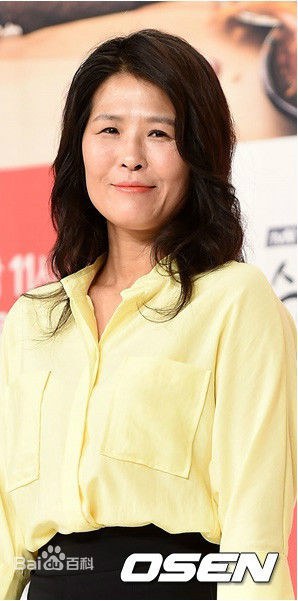 黄锡晶 Seok-Jeong Hwang