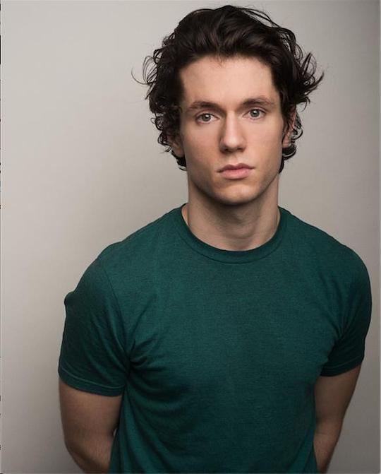 詹姆斯·斯卡利 James Scully