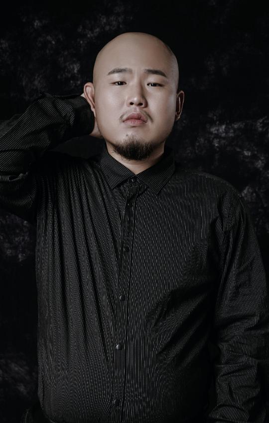 王忠伟 Zhongwei Wang