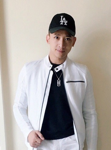 洪乐轩 Lexuan Hong