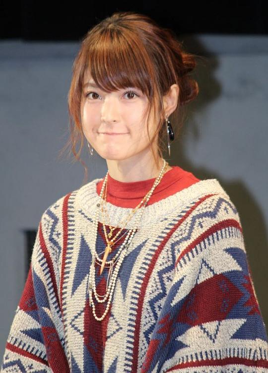 东亚优 Ayu Higashi