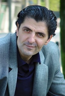 西罗·德·齐亚拉 Ciro de Chiara