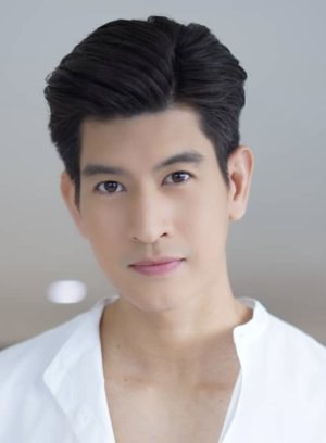 帕塔拉布特·金努库尔 Pattarabut Kiennukul