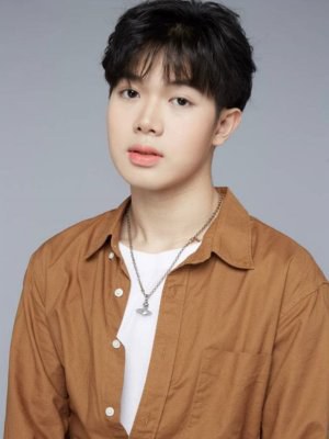 瓦苏塔·普洛姆查楠 Wasutha Phromchainun