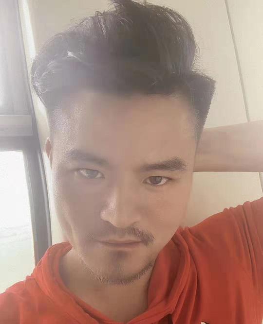 潘双宾 Shuangbin Pan