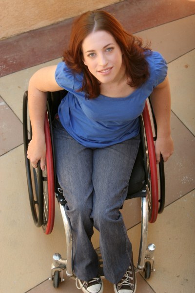 爱丽丝·基娜·迪尔 Alice Kina Diehl