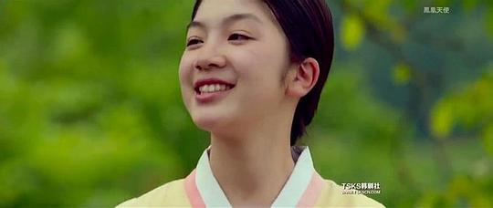 姜荷娜 Kang Ha-na