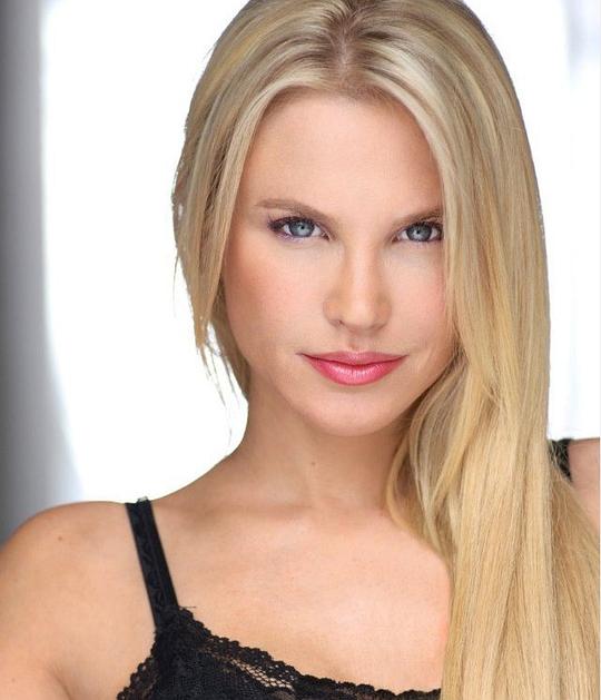 贾奎·霍兰德 Jacqui Holland