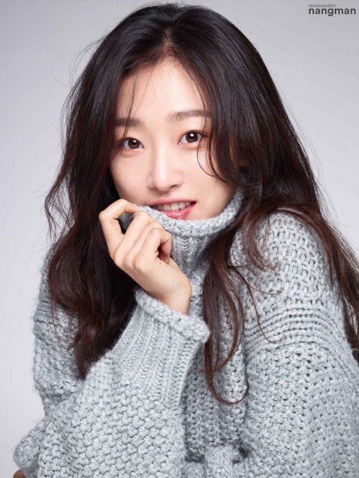 李夏莹 Ha-young Lee