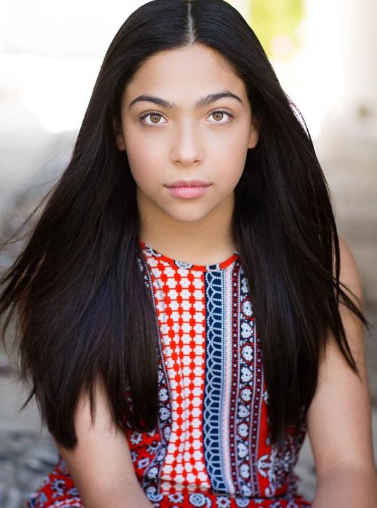 阿列格拉·阿科斯塔 Allegra Acosta