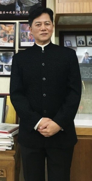 何今 Jin He