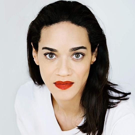 安妮塔·欧拉藤吉 Anita Olatunji