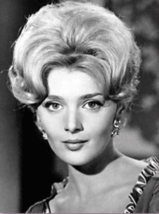 Valerie Varda Valerie Varda