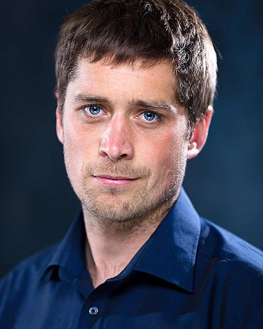 托伦·弗格森 Thoren Ferguson