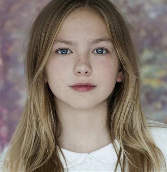 艾尔莎·霍本 Elsa Houben
