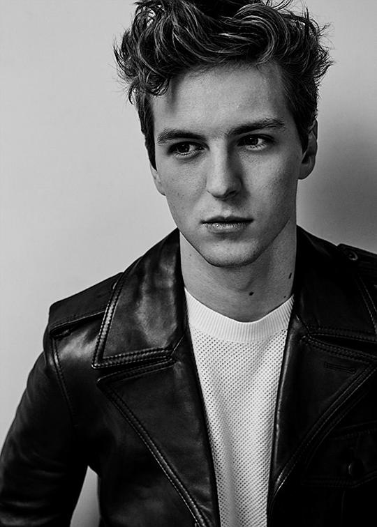 亚伯拉罕·路易斯 Abraham Lewis