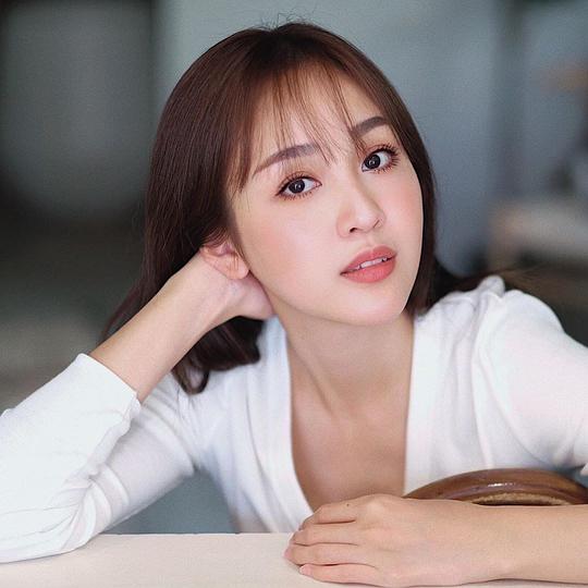 楠萌·苏提达查奈 Namnung Suttidachanai