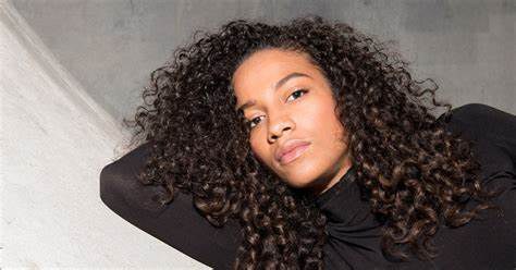 乔治亚·柯蒂斯 Georgia Curtis