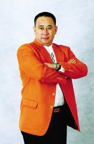 龚仁龙 Renlong Gong