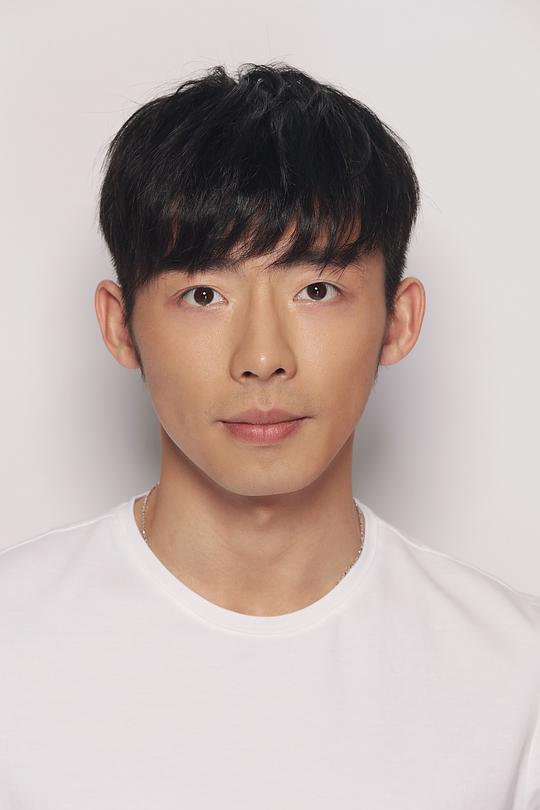 王城祖 Chengzu Wang