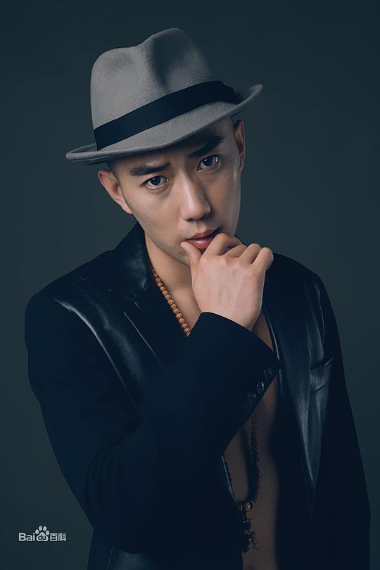 李金 Jin Li