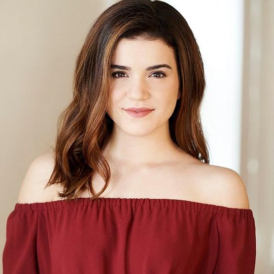布莱特妮· 雷蒙德 Brittany Raymond