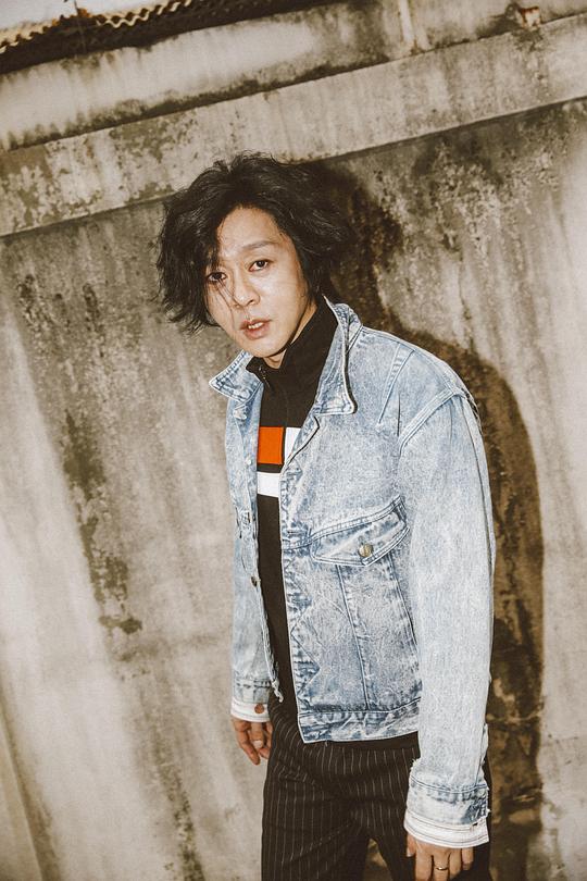 尹度玹 Do-hyun Yoon