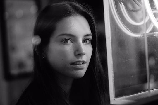 凡妮莎·格拉斯 Vanessa Grasse
