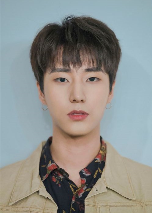 姜永晛 Young K