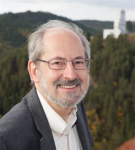 罗伯特·J·威尔逊 Robert J. Wilson