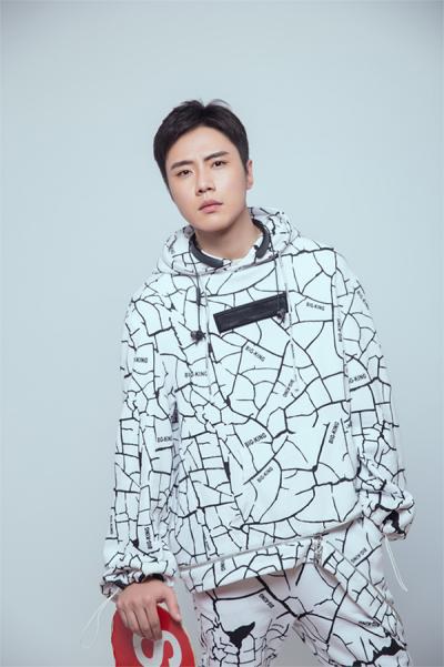 于谷鸣 Yu guming