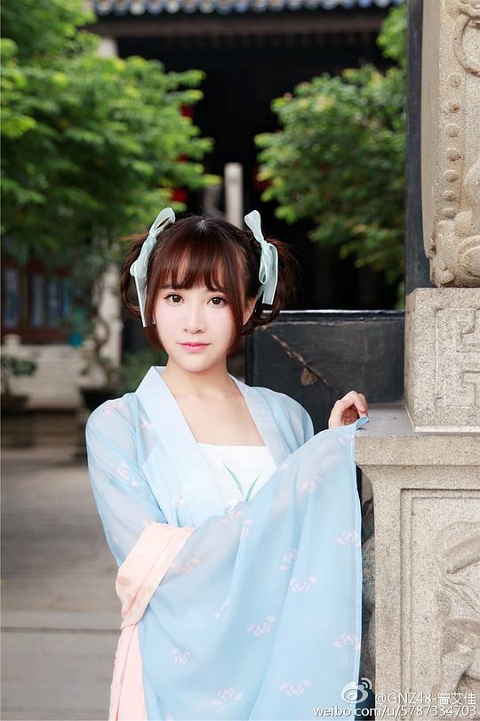 曾艾佳