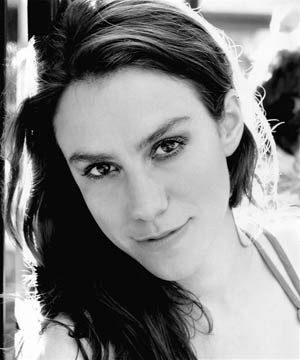 艾米丽·布鲁尼 Emily Bruni