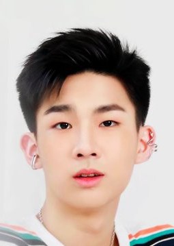 瓦锌·戴布拉坤 Vasin Traiprakhong