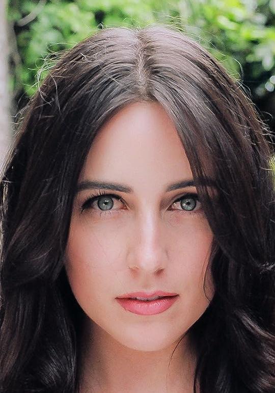 格蕾丝·肯达尔 Grace Kendall