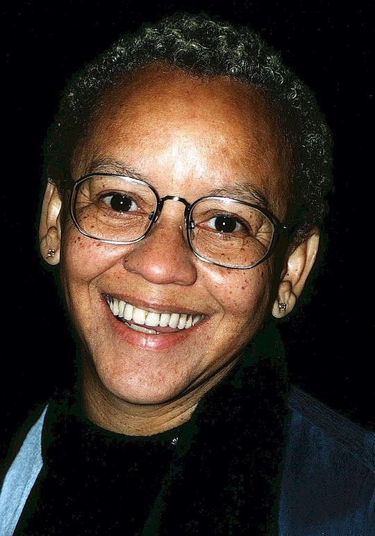 妮基·乔瓦尼 Nikki Giovanni