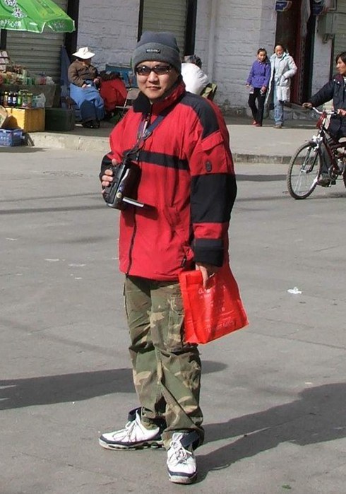 李焱天 Yantian Li