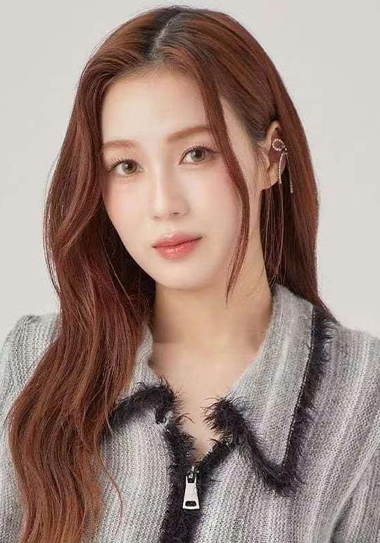 帕兰妮·琳帕缇雅空 Pattranite Limpatiyakorn