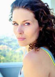 霍莉·唐娜 Holly Dignard