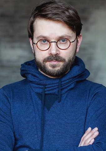 阿尔焦姆·谢马金 Artyom Semakin