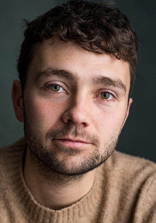 杰克 ·戴维斯 Jake Davies