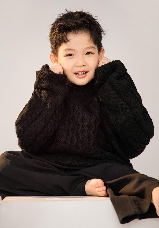 仲昭熙 Zhaoxi Zhong