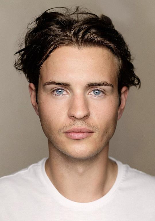 康纳·芬奇 Connor Finch